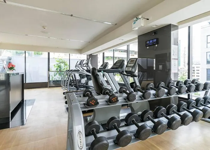 Stylish 1 Bedroom, Pool,bts Asok, Sukhumvit Bangkok