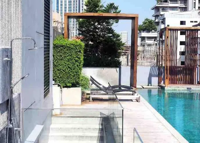 Stylish 1 Bedroom, Pool,bts Asok, Sukhumvit * Bangkok